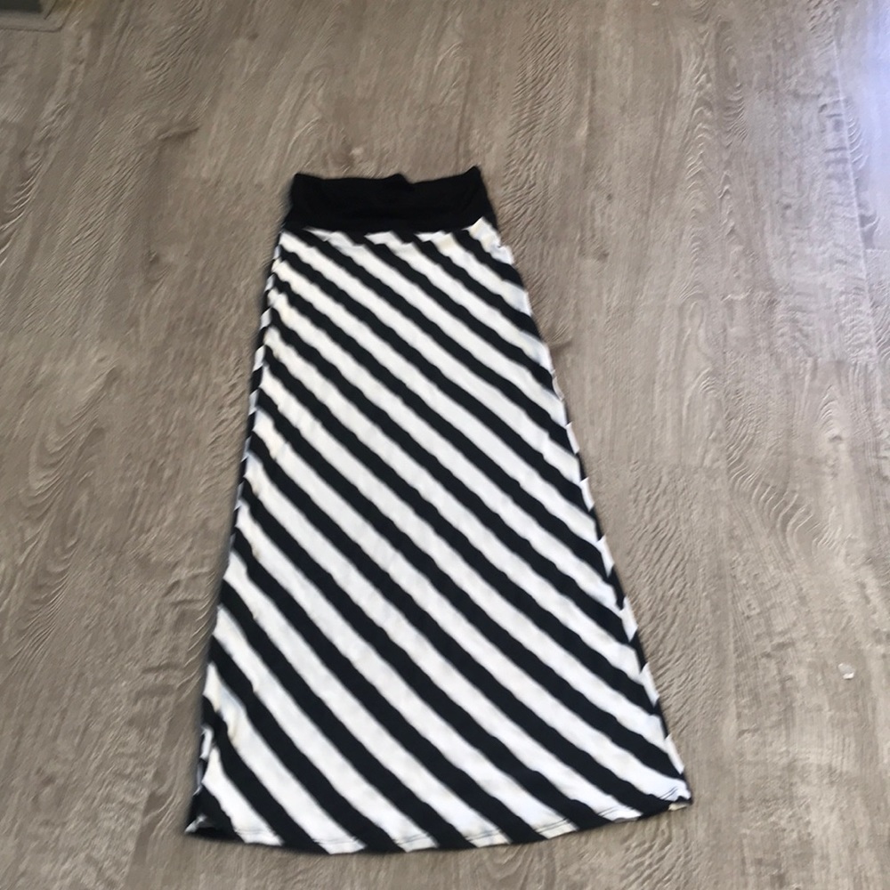 Women’s long skirt